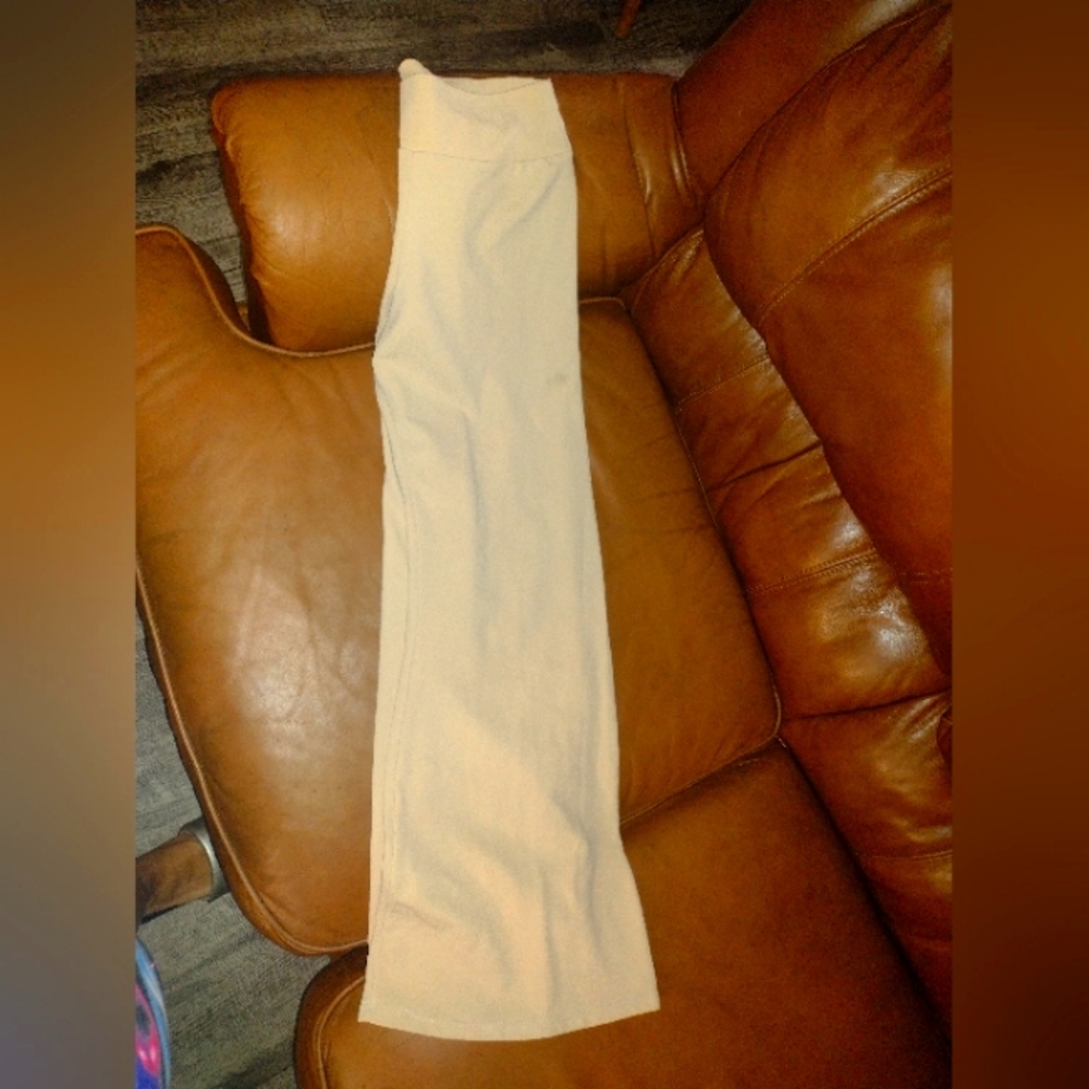 Dres pants beige light cream color flare legs